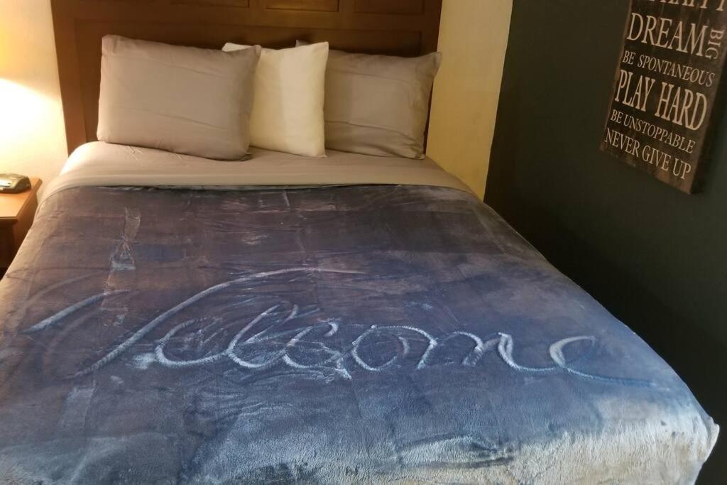 Osu 2 Queen Beds Hotel Room 117 Wi-Fi Stillwater Exteriér fotografie
